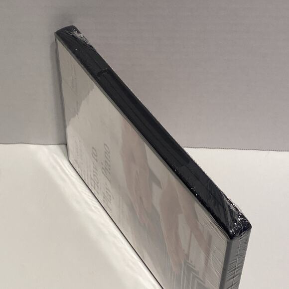 • - Picture 4 of 4